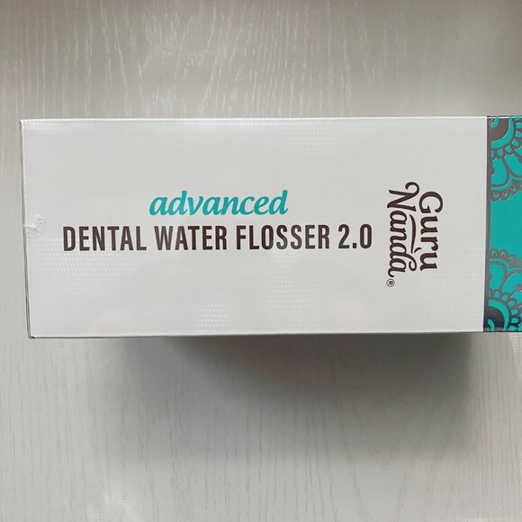 Dental Water Flosser 2.0 with UV Light (290ML) - Picture 4 of 4